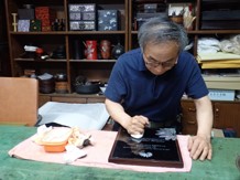 dict_items([('image', '/static/image/4. 카테고리1_상패제작(KOR)/imageSlider/image18.jpg'), ('description', '18.초벌 광내기')])
